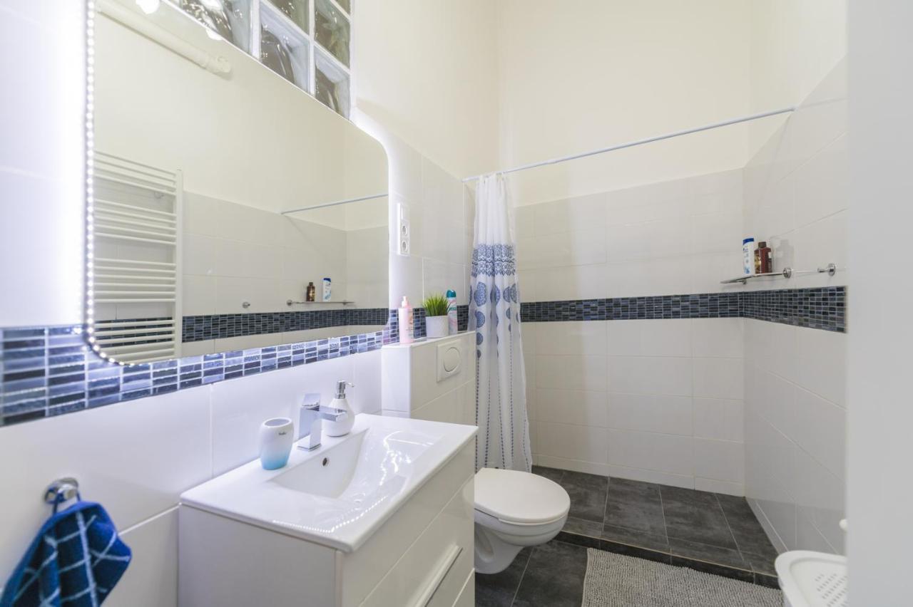 Downtown Gem Aircond Close To Heroes' Square Budapest Ngoại thất bức ảnh