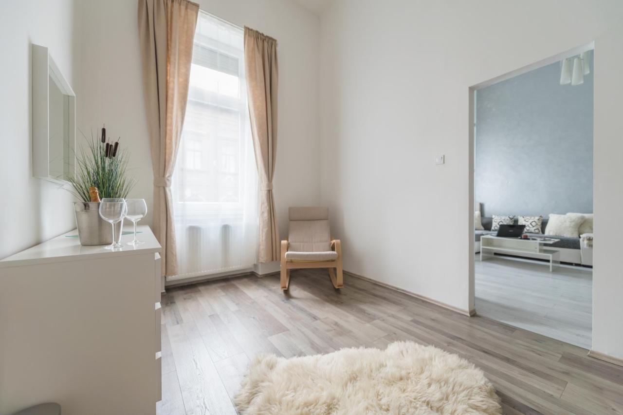 Downtown Gem Aircond Close To Heroes' Square Budapest Ngoại thất bức ảnh